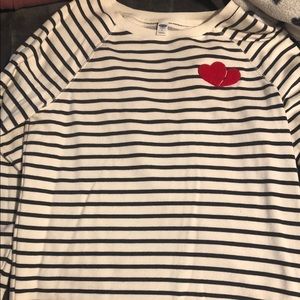 Old navy crew sweater with hearts